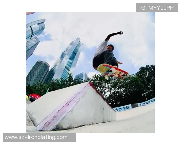 成都滑板队灵活性变革引发热议探索滑板运动的新风潮与未来发展 成都滑板队灵活性变革引发热议探索滑板运动的新风潮与未来发展